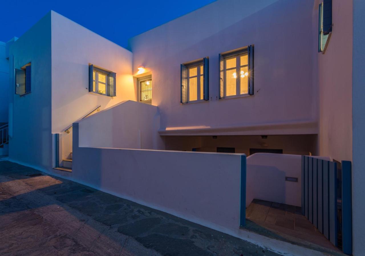 Villa Blue Sky Tripití Exterior foto